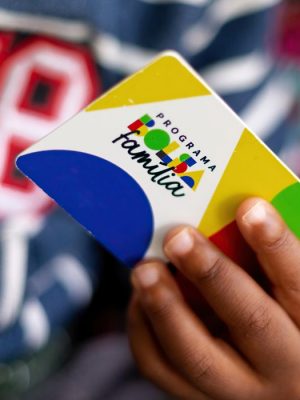 A Caixa Econômica Federal paga segunda-feira (27) a parcela de janeiro do novo Bolsa Família aos beneficiários com Número de Inscrição Social (NIS) de final 6